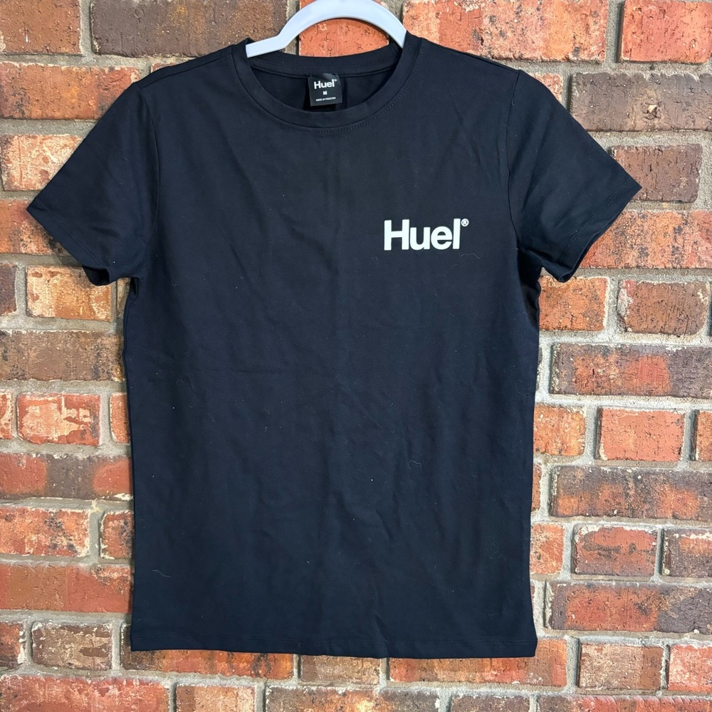 Huel womens spell out logo short sleeve t-shirt black medium